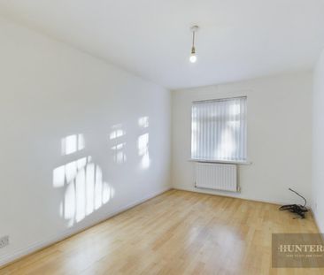 2 bedroom Bungalow To Let Total Size: 635 SQ FT - Photo 3