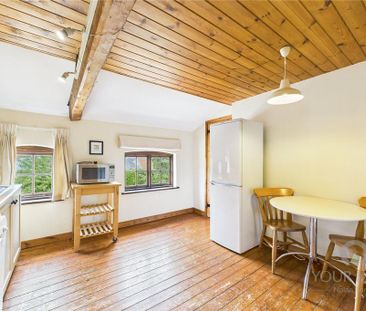 2 bedroom maisonette to rent - Photo 1