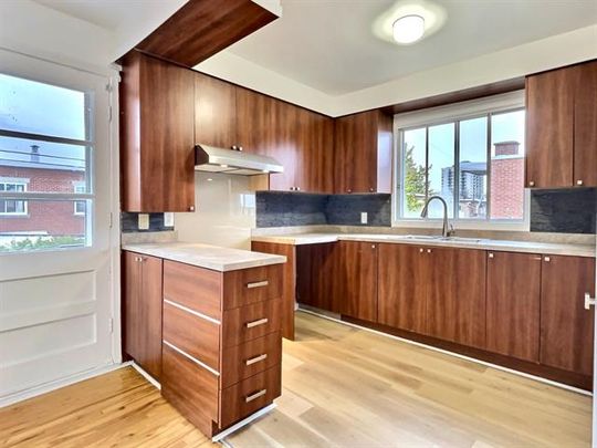 7042 Rue d'Abancourt - Photo 1