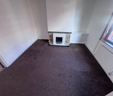 Lowndes Street, Preston - Photo 1