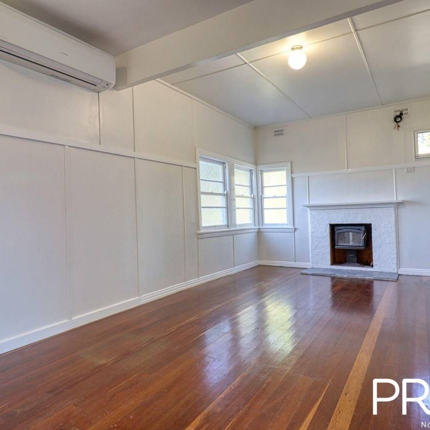 Refreshed 3 Bedroom Home in Convenient Location - Photo 1