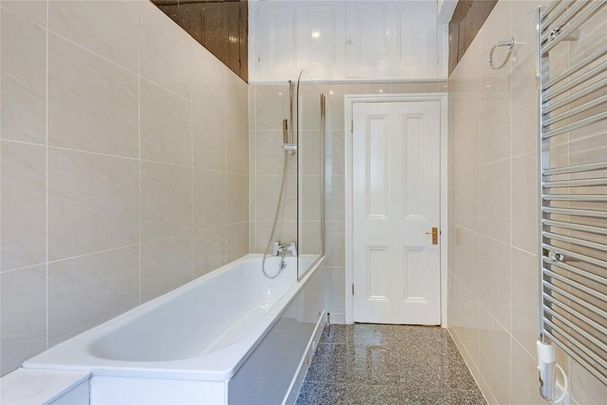 3 bedroom apartment to rent - Photo 1
