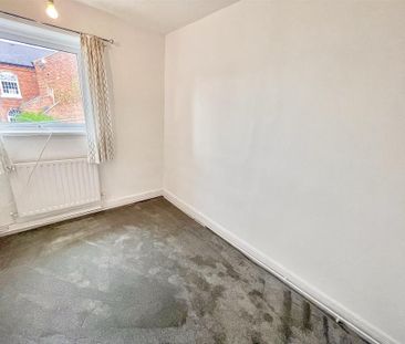 2 bedroom detached house to rent - Photo 2