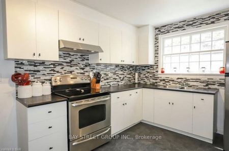 For Lease - 6565 Stamford Green Drive, Niagara Falls, Ontario - Photo 5