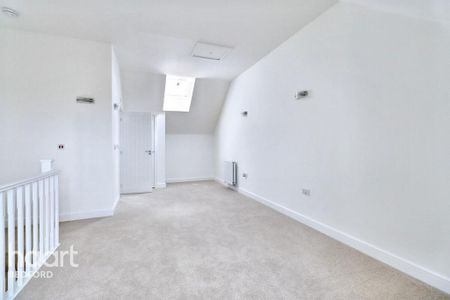 3 bedroom townhouse to rent - Photo 2