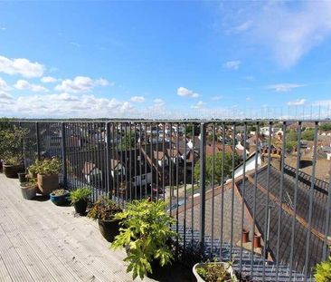 London Road, Leigh-on-sea, Essex, SS9 - Photo 4