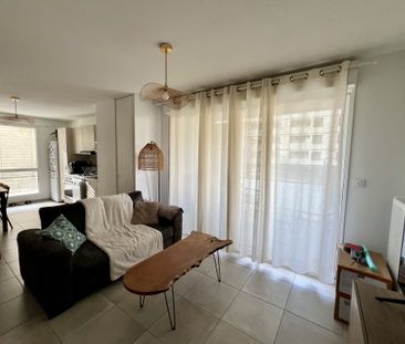 APPARTEMENT AVEC TERRASSE - 44.92m2 - Villeurbanne Villeurbanne (69... - Photo 1