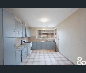 32 Partridge Street, Lalor, Vic 3075 - Photo 3