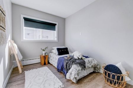 Unit 23 - Photo 5