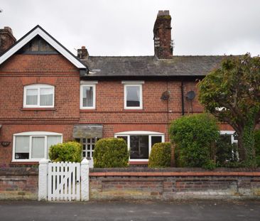 2 bedroom cottage to rent - Photo 1