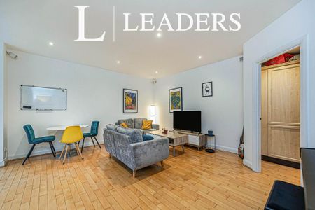 2 bedroom flat to rent - Photo 2