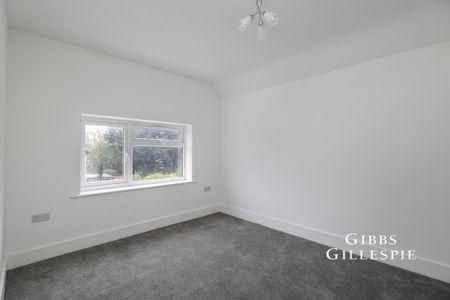 6 bedroom detached house to rent - Photo 4