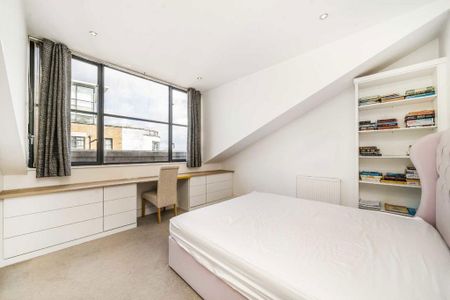 3 bedroom flat to rent - Photo 2