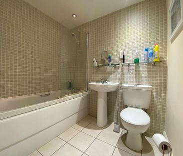 2 bedroom apartment to rent - Photo 6