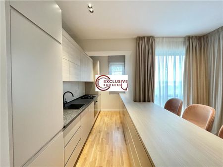 Luxury 2 Rooms //Panoramic View//Underground Parking - Photo 5