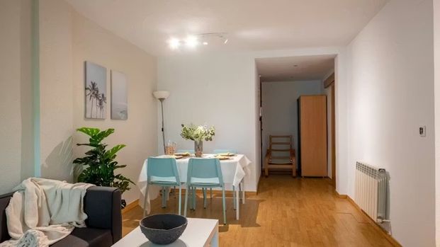 Calle Illescas, Madrid, Community of Madrid 28024 - Foto 1