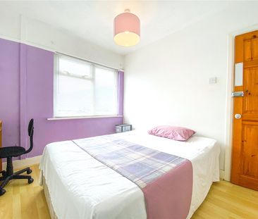 6 bedroom semi-detached house to rent - Photo 6