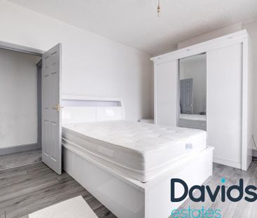 2 bedroom end of terrace house to rent - Photo 6