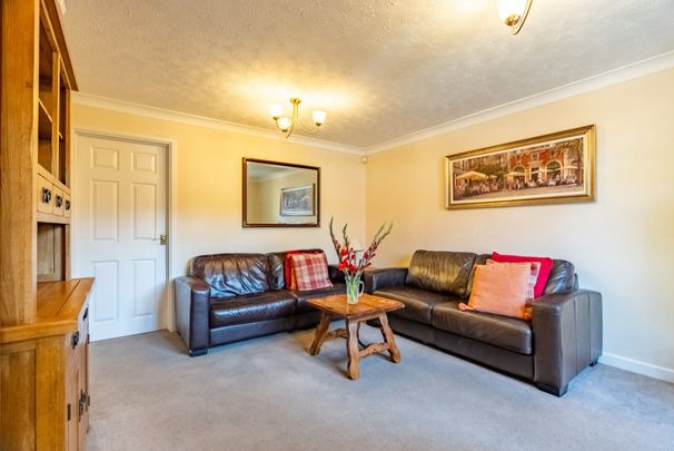 Available unfurnished from 17/04/2026 - Photo 1