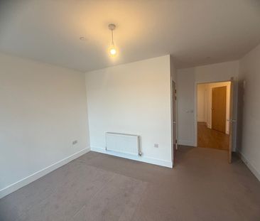 Lismore Boulevard, London - Photo 6