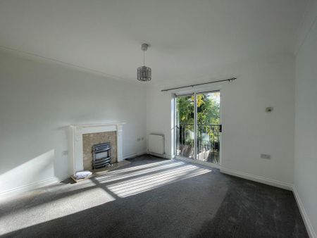 4 bedroom end of terrace house to rent - Photo 3