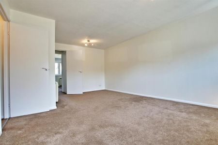 1 bedroom maisonette to rent - Photo 3