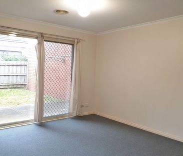 1/8 Marshall Avenue, 3168, Clayton Vic - Photo 5