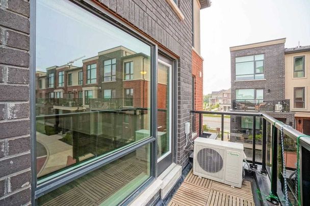 For Lease - 100 Dufay Road Unit# 19, Brampton, Ontario - Photo 1