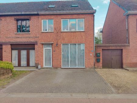 Gelijkvloers appartement met 1 SLPK in Mol Rauw! – Verlinden Vastgoed - Photo 3