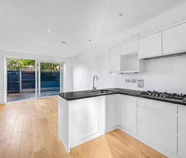 2 bedroom terraced house to rent - Photo 5
