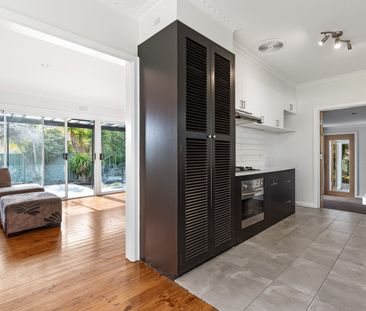 2 Eton St, Wendouree, VIC, 3355 - Photo 6
