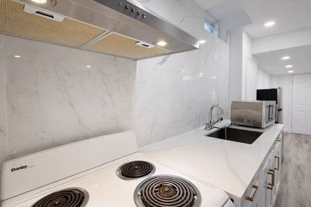 For Lease - 135 Warren Bradley Street Unit# Bsmt, Markham, Ontario - Photo 4