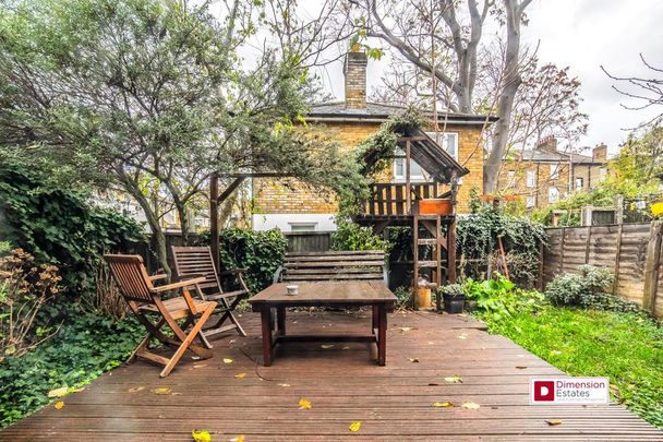 3 bedroom flat to rent - Photo 1