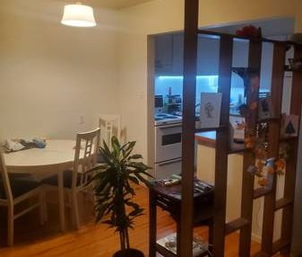 Sublet - Photo 2