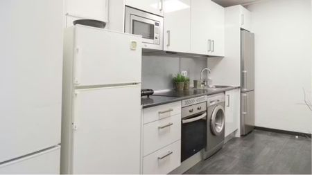 Calle de Federico Gutiérrez, Madrid, Community of Madrid 28027 - Foto 4