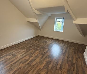 4 bedroom flat to rent - Photo 6