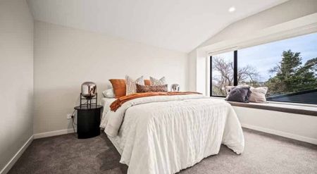 Modern & Stylish Townhouse for Rent – Prime Pt Chevalier Location - Photo 4