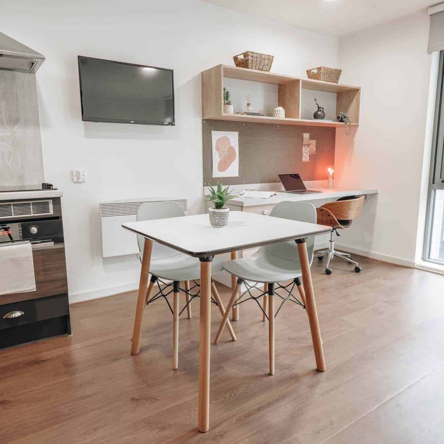 Gold Studio - Photo 1