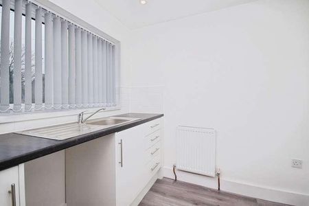 Liverpool Road, Widnes, WA8 - Photo 3