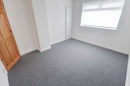 3 bedroom townhouse to rent - Photo 2