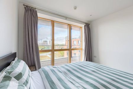 2 bedroom flat to rent - Photo 3