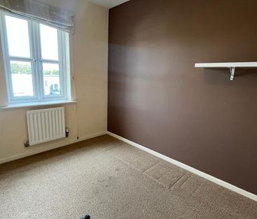 3 bedroom townhouse to rent - Photo 2