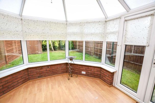 3 bedroom semi-detached house to rent - Photo 1
