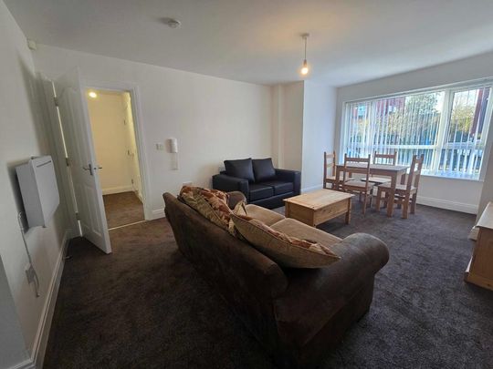 1 bedroom flat to rent - Photo 1