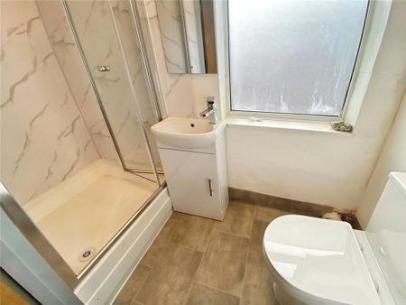 1 bedroom property to rent - Photo 5