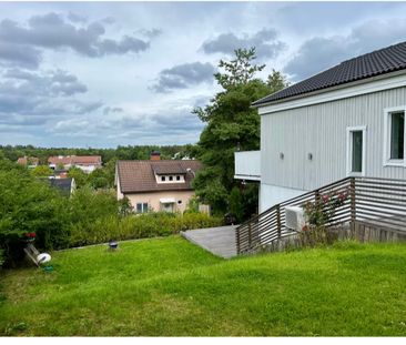 Tibastvägen, Hässelby - Foto 1