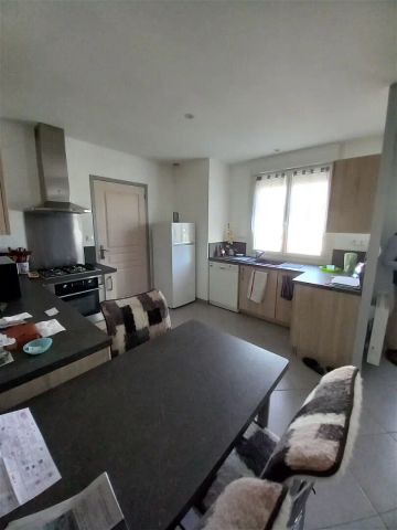 Location maison 3 pièces - 63m² à Ste gemmes d andigne (49500) - Photo 3