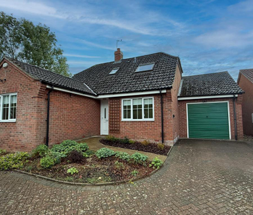 4 bedroom detached house to rent - Photo 1