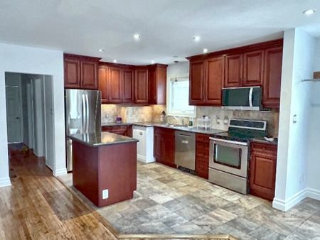 For Lease - 109 Flora Drive, Toronto, Ontario - Photo 3