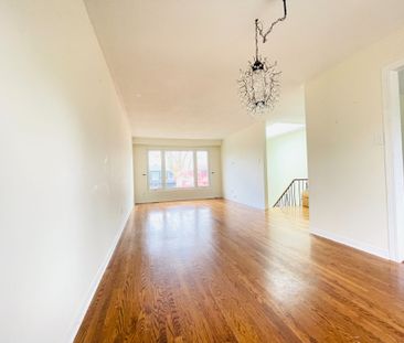 For Lease - 2249 Wyandotte Drive, Oakville, Ontario - Photo 1